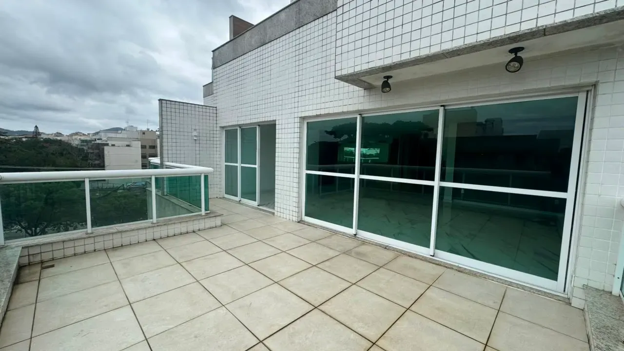 Apartment with 4 bedrooms and 4 bathrooms — photo 5