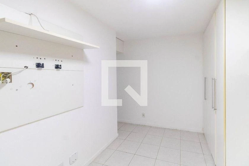 Балкон с грилем и 3 спальни: квартира 110 м² — photo 43