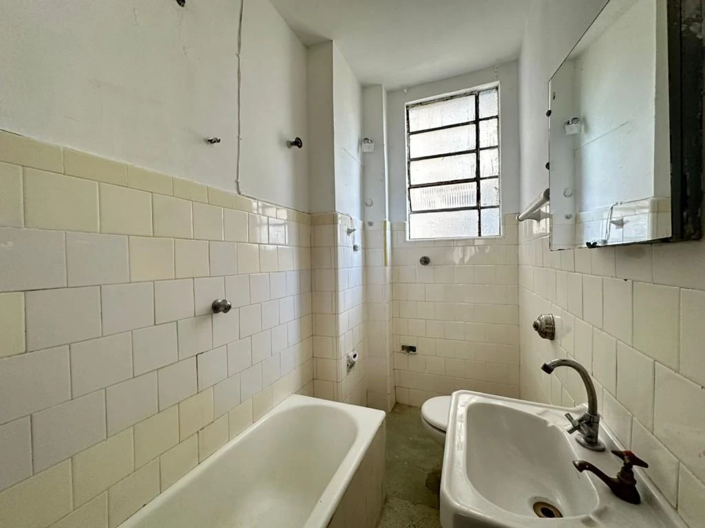 Ванна та 1 спальня: квартира 34 м² — photo 4