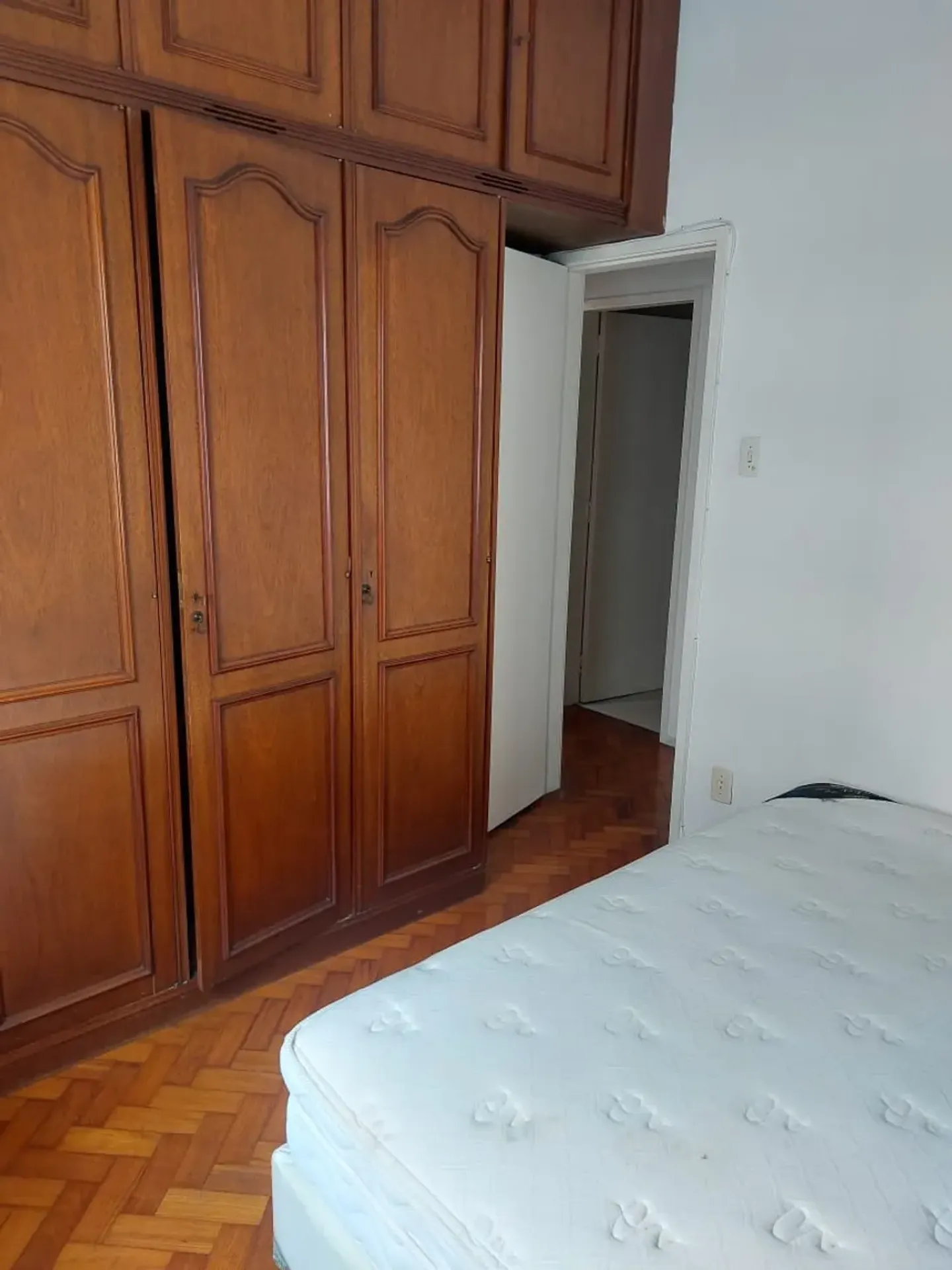 Furnished 57 m² apartment with 1 bedroom and 2 bathrooms — photo 12