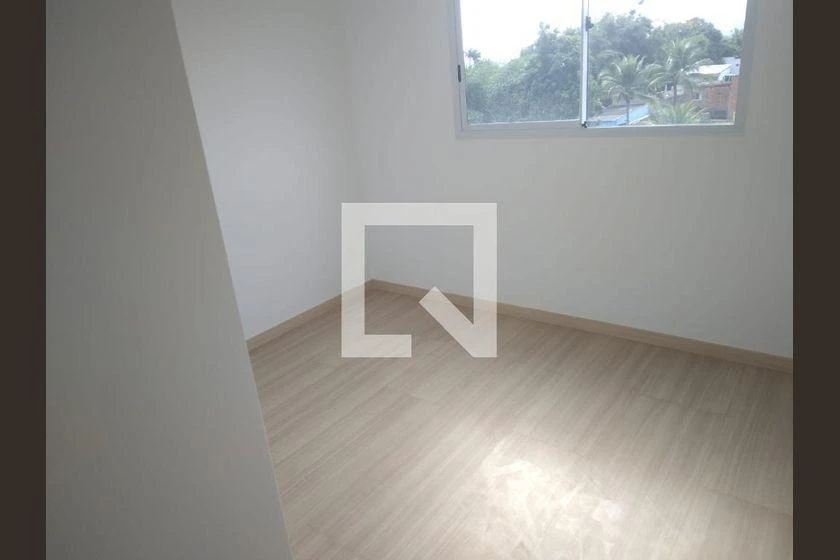 Apartamento de 2 quartos com cozinha fechada e 45 m² — photo 16