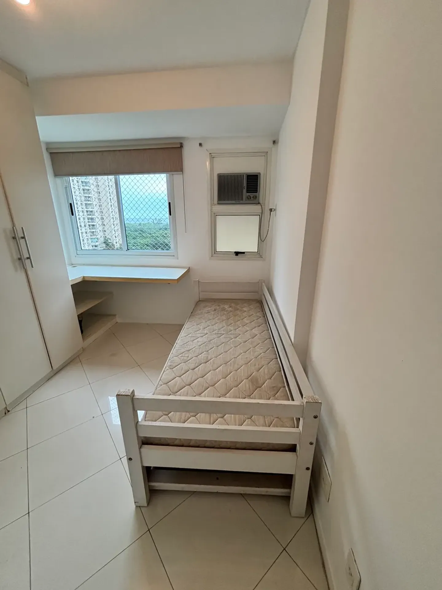 100 m² duplex apartment with 2 bedrooms and a balcony — photo 24