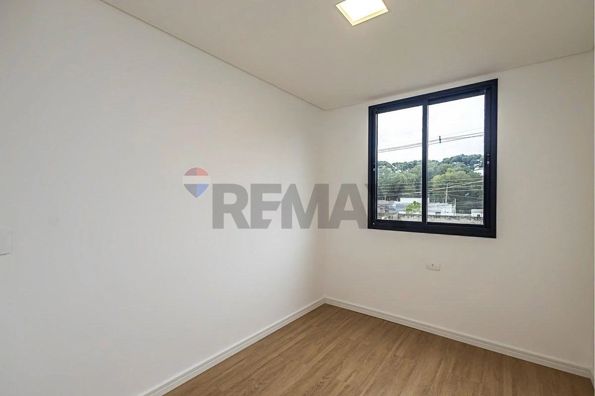 2-bedroom apartment with floor-to-ceiling windows — photo 40
