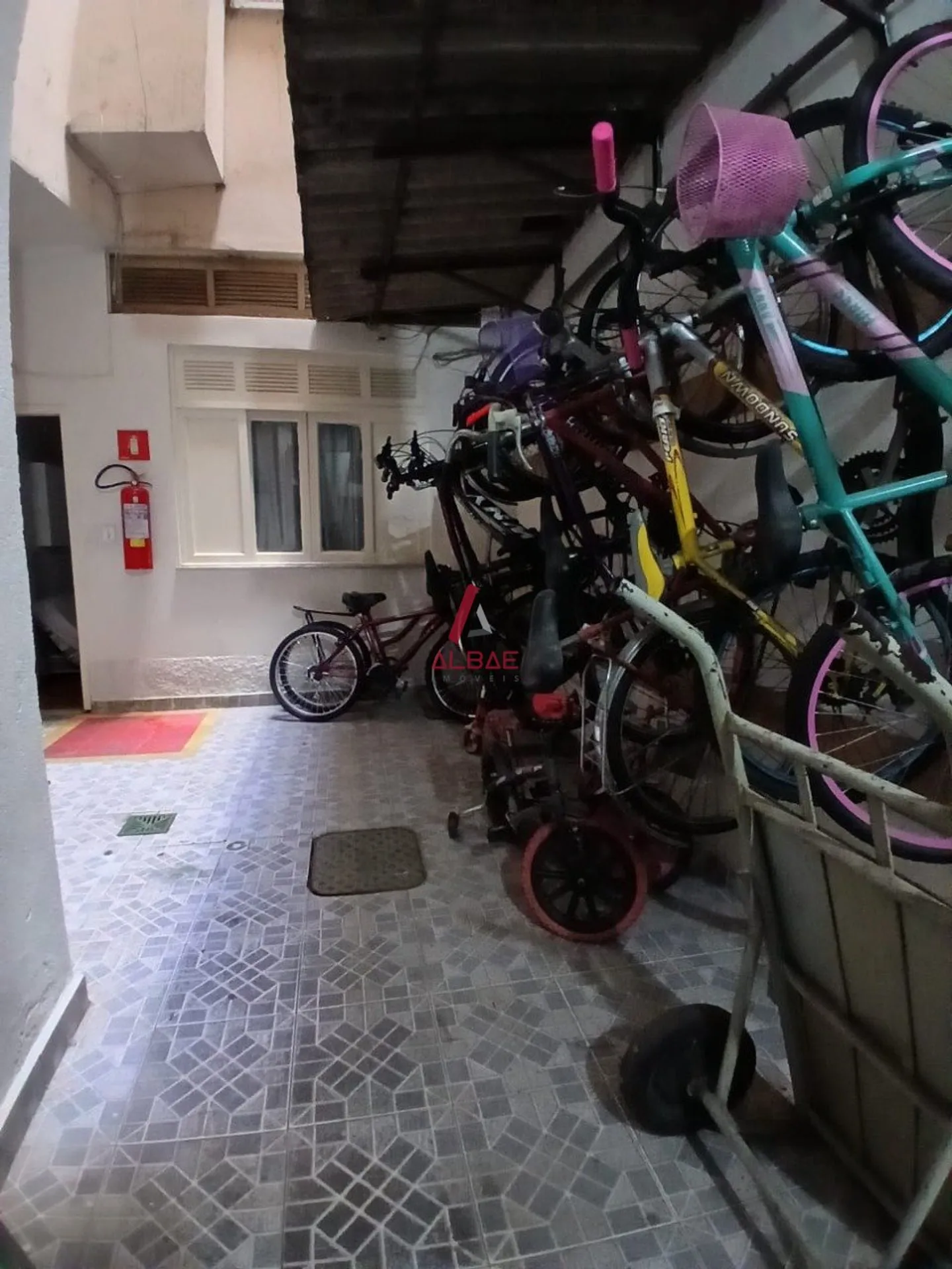 Apartamento com 2 quartos, 1 vaga e banheiro — photo 24