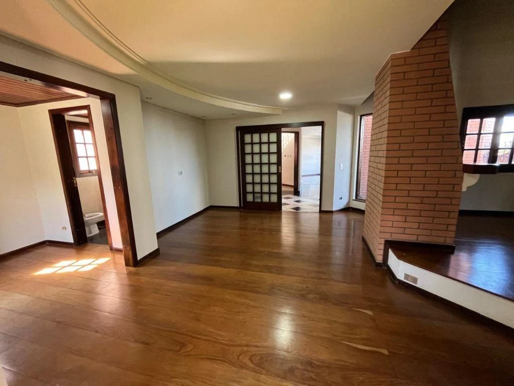 House with 3 en-suite bedrooms and a balcony, 450 m² — photo 19