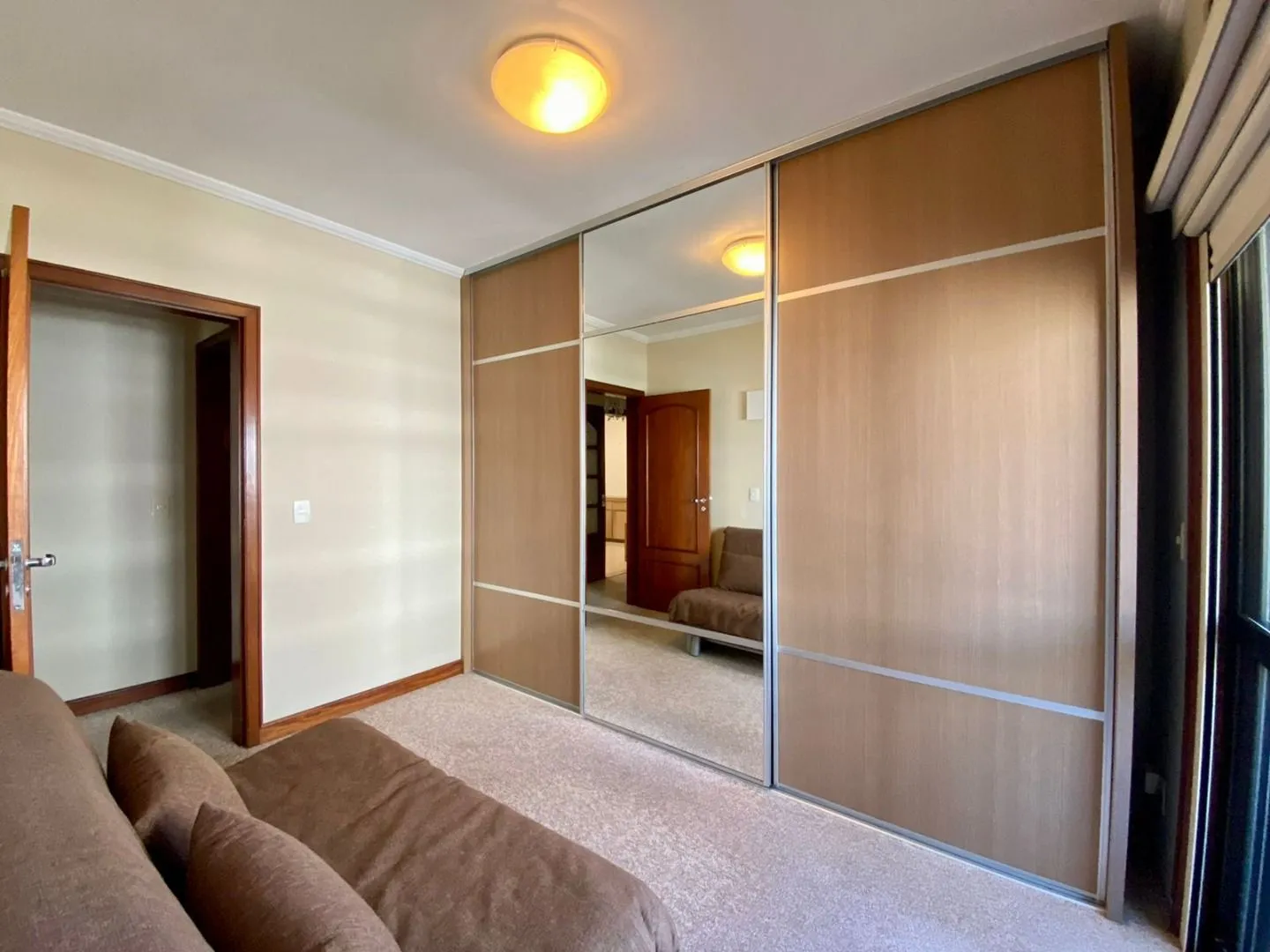 Apartamento mobiliado de 3 dormitórios com 207 m² no 6º andar — photo 18