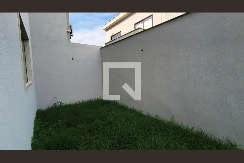 4-bedroom house with 210 m² and 4 parking spaces — photo 50