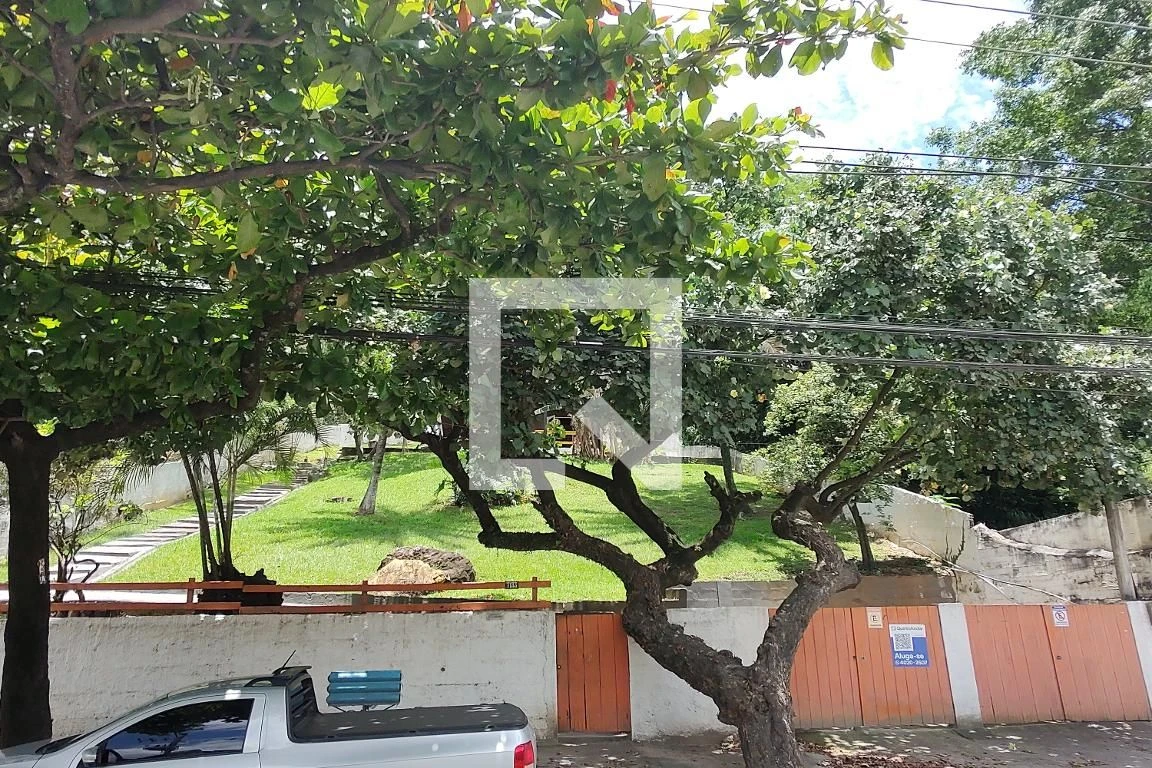 Casa para locação com 3 quartos e 280 m² — photo 93