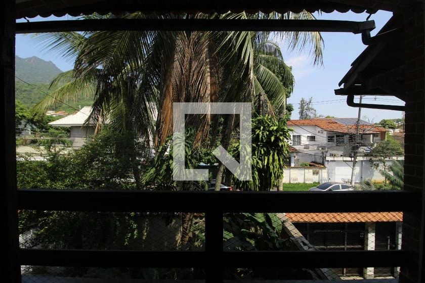4-bedroom house with a mountain view in Rio de Janeiro — photo 5