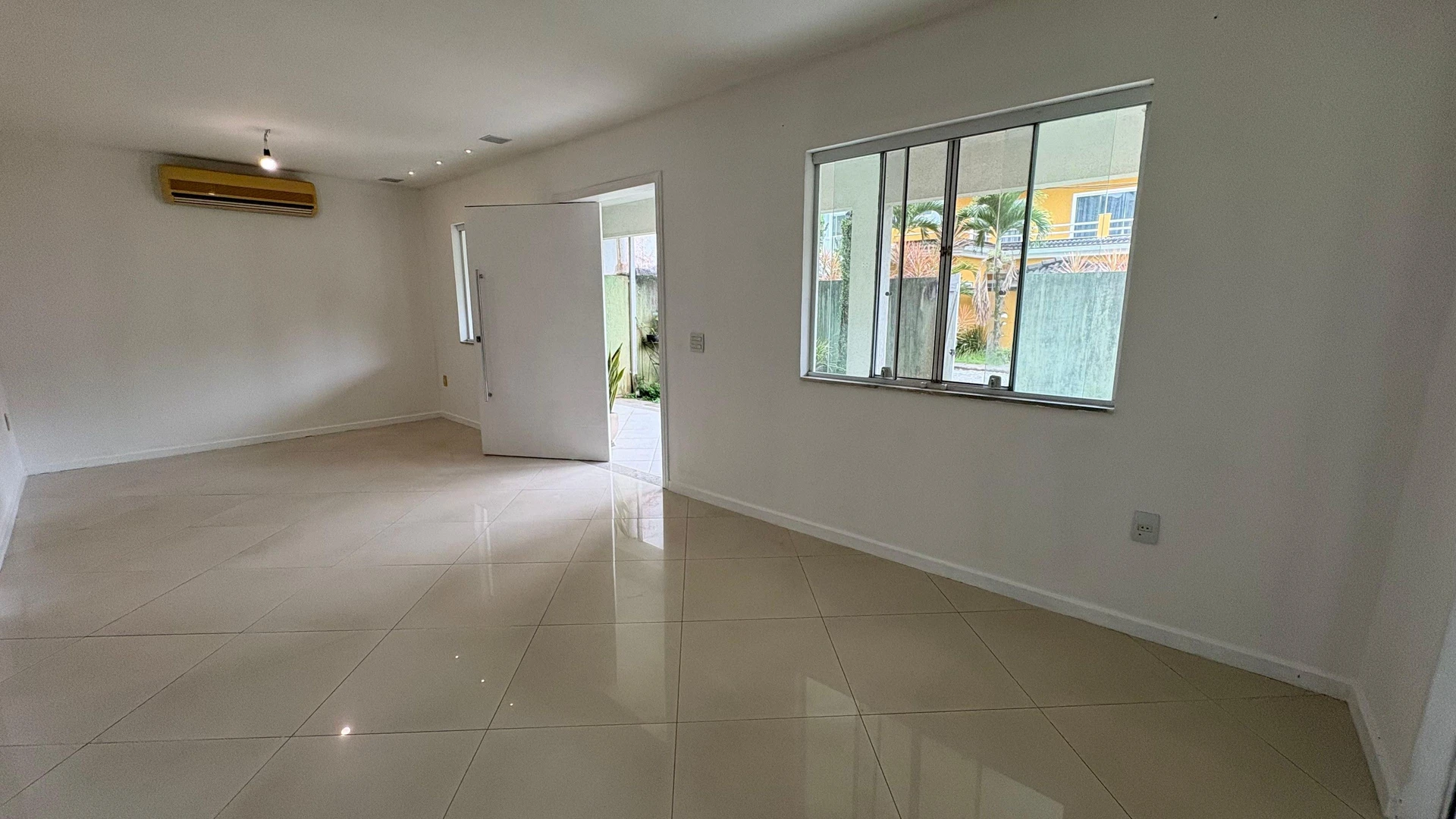House, 188 m², with a jacuzzi — photo 71