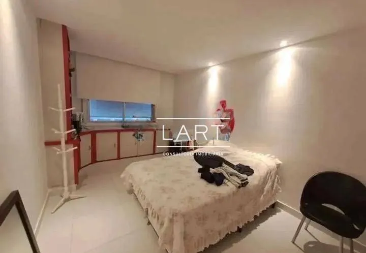Apartamento mobiliado com 4 quartos e 4 banheiros — photo 3