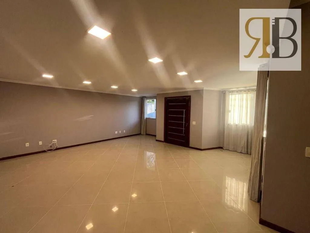 4-bedroom house with 5 bathrooms, 400 m² — photo 31