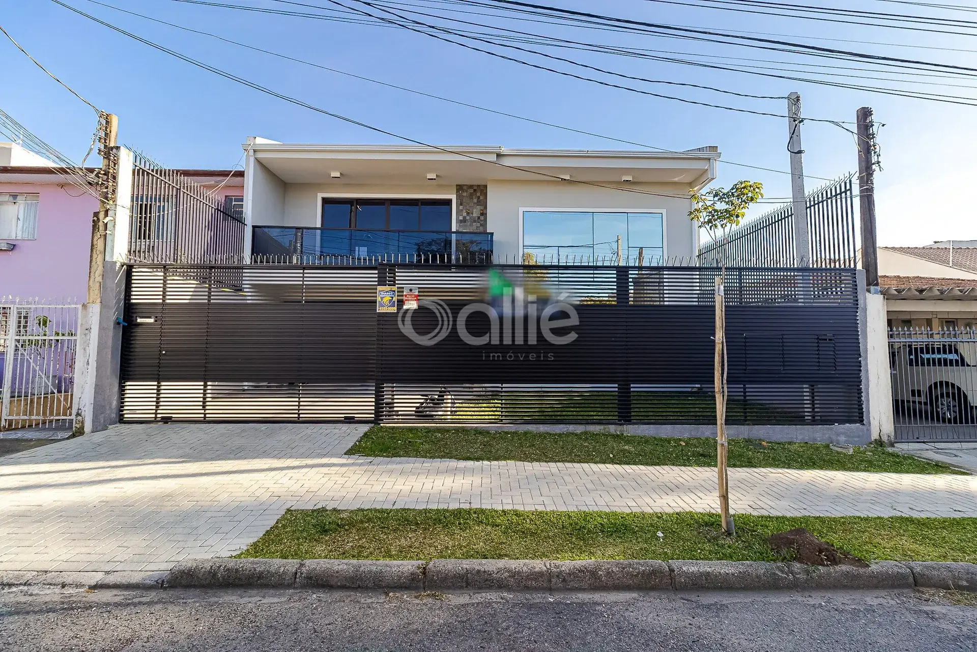 House with 4 bedrooms, 5 bathrooms and 510 m²