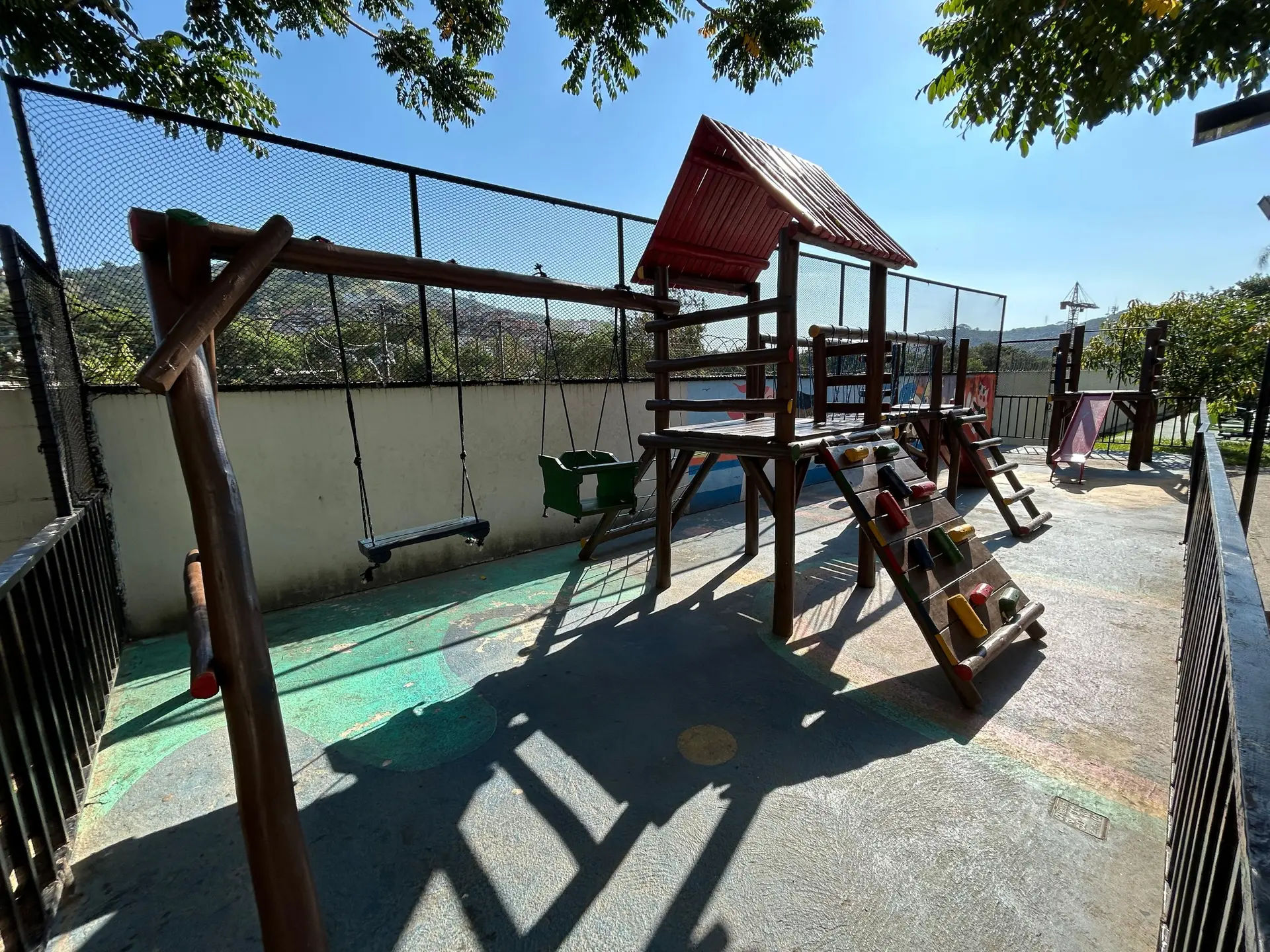 Furnished apartment, 43 m², with a mountain view — photo 51