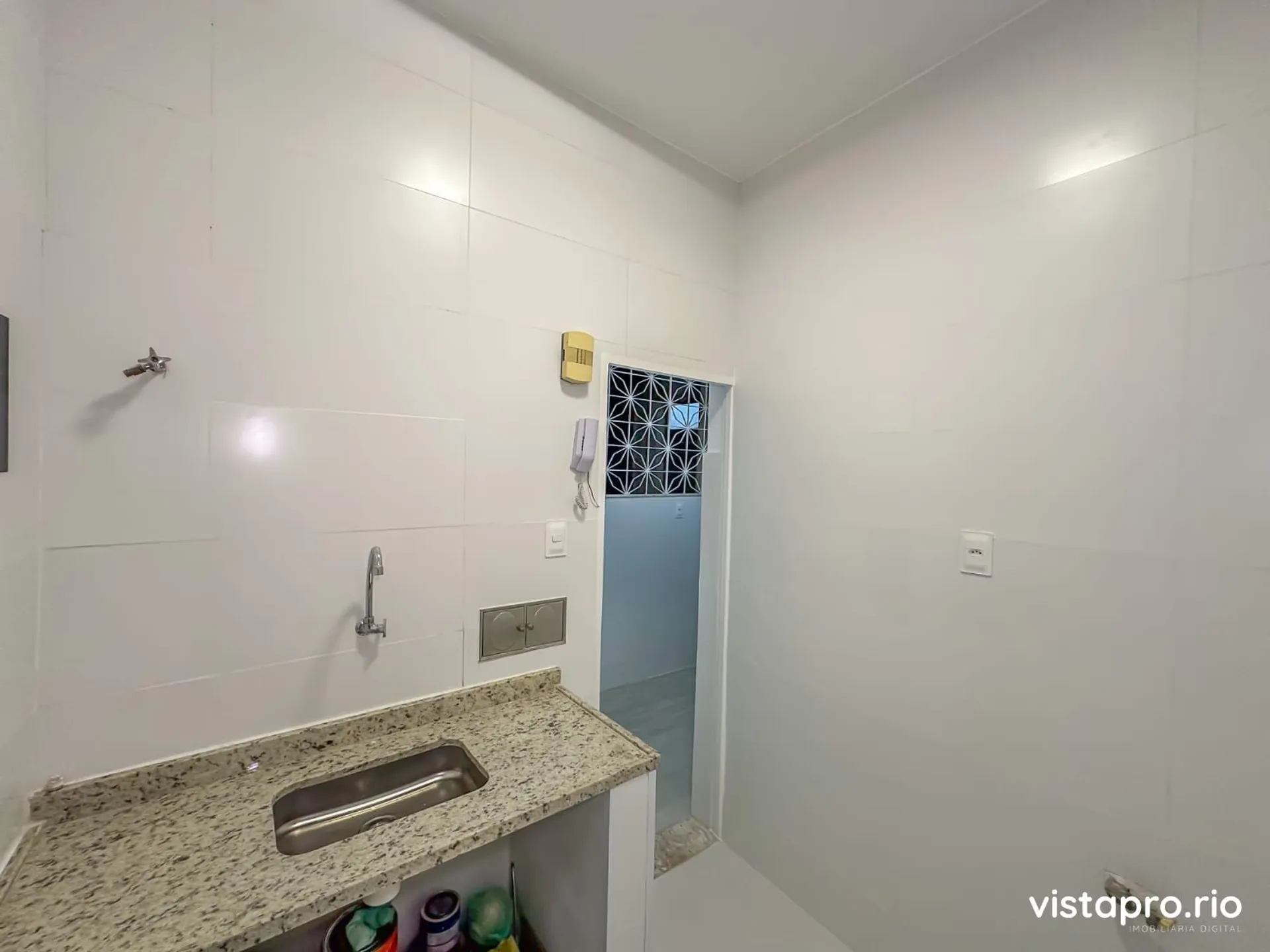 2-bedroom apartment, 65 m² — photo 15