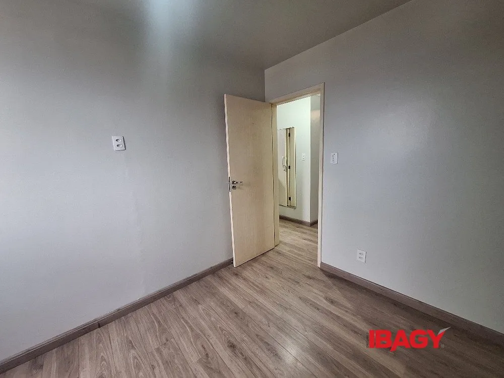Apartamento, 58 m², com máquina de lavar — photo 6