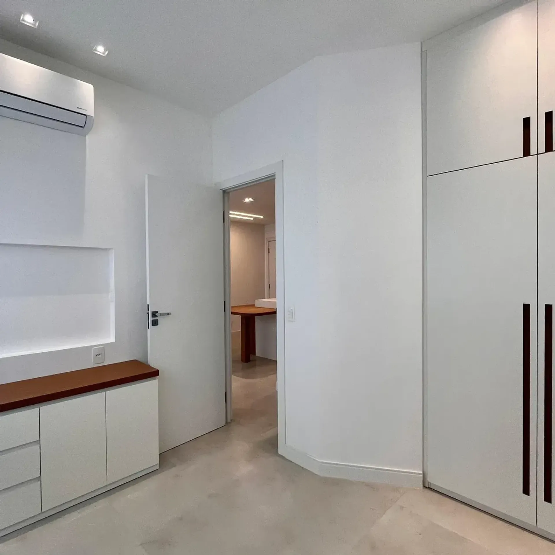 Furnished one-bedroom apartment, 38 m² — photo 7