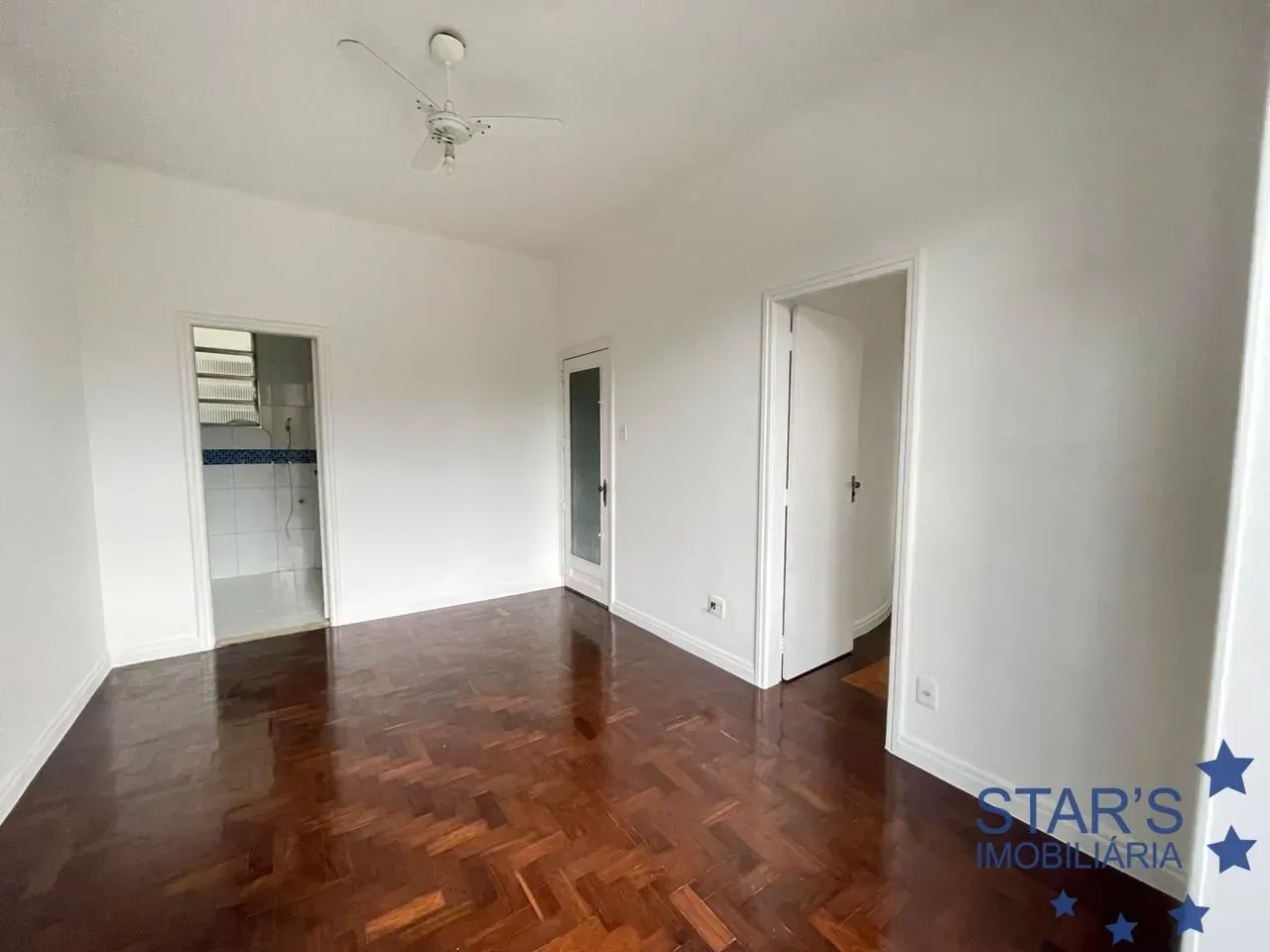 Apartment on the 2nd floor with a washing machine — photo 9