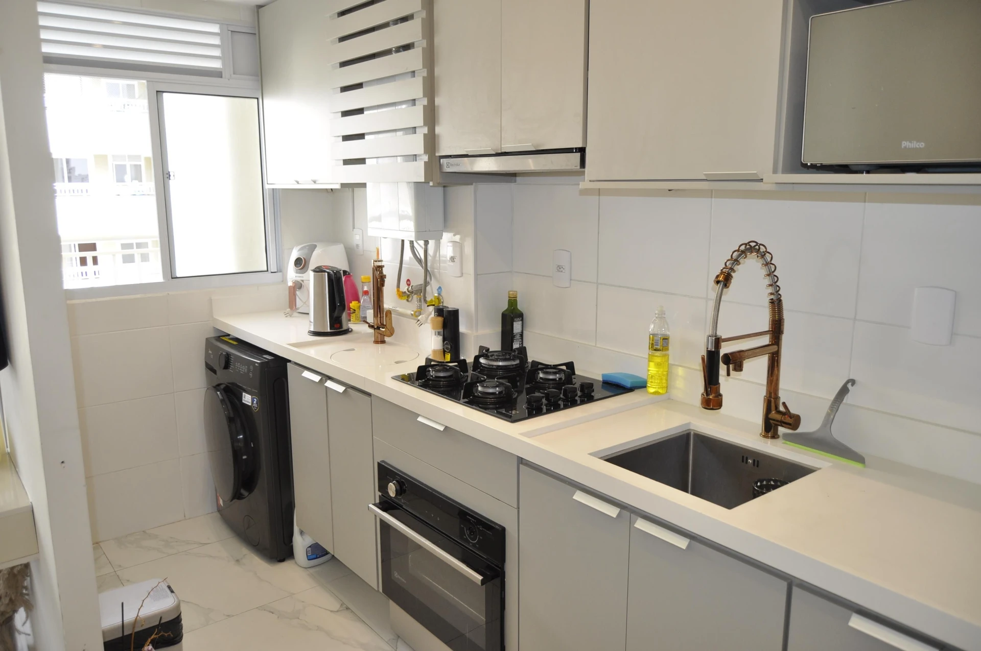 Furnished apartment, 37 m², with a mountain view — photo 6