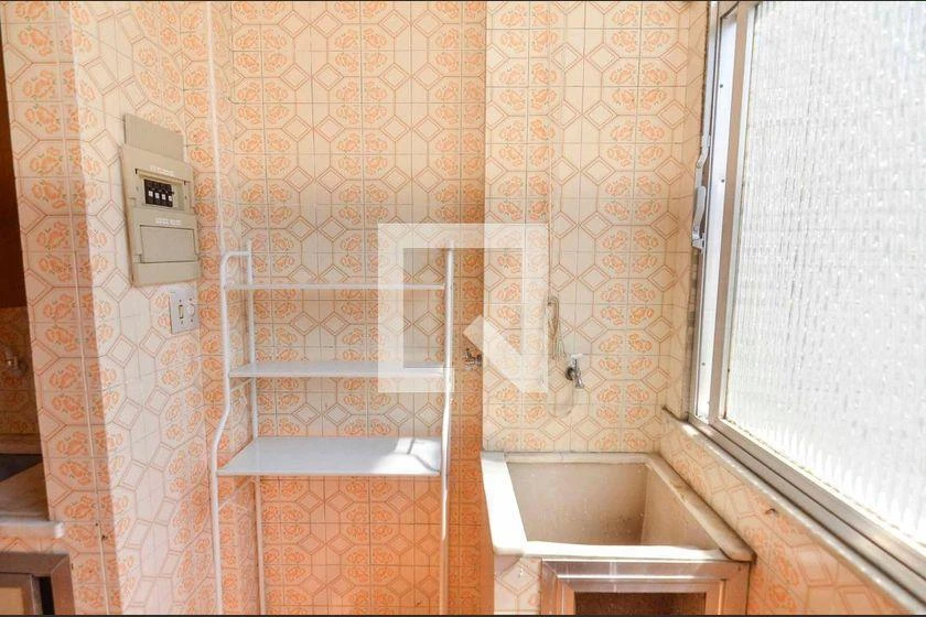 Departamento de 2 dormitorios con piso de madera o laminado — photo 19
