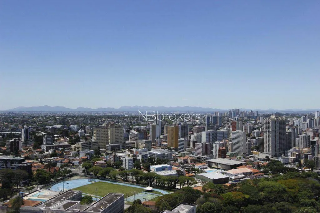 2-bedroom apartment with suite, balcony and private BBQ — photo 7