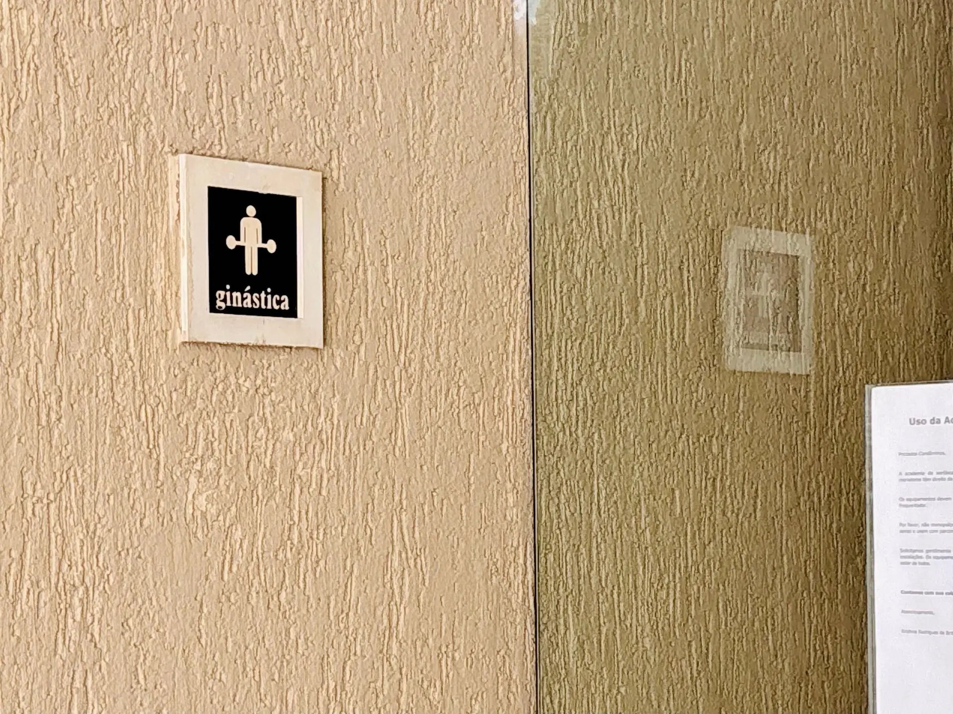 3-bedroom apartment in a building with a sauna — photo 48