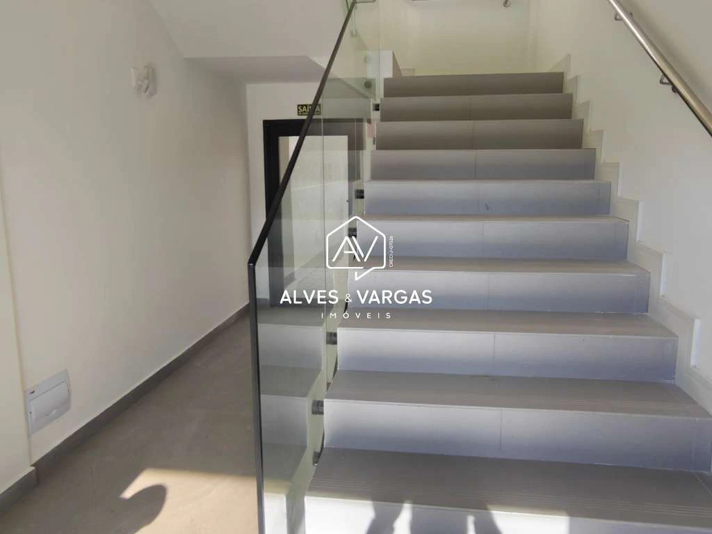 66 m² unfurnished 2-bedroom apartment with laundry area — photo 5