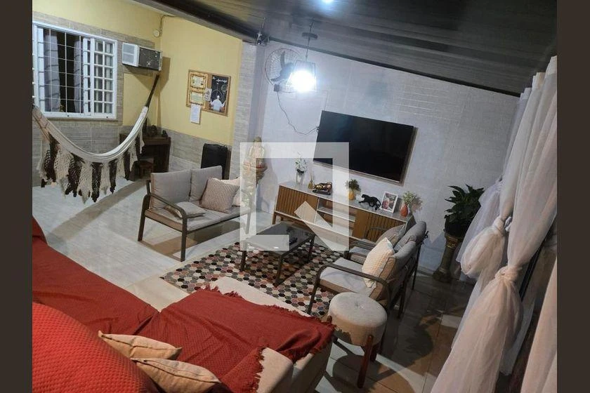 Furnished rental house with 5 bedrooms and 420 m²