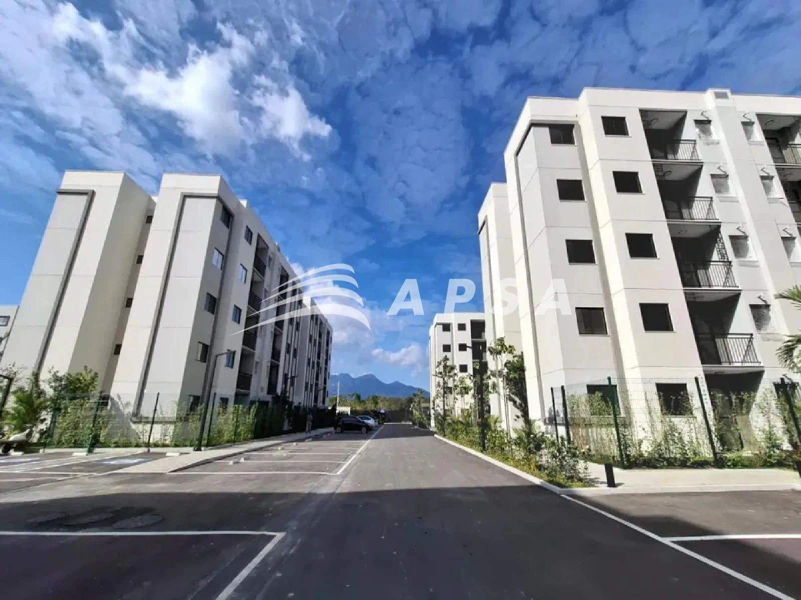 2-bedroom apartment with a private BBQ — photo 24