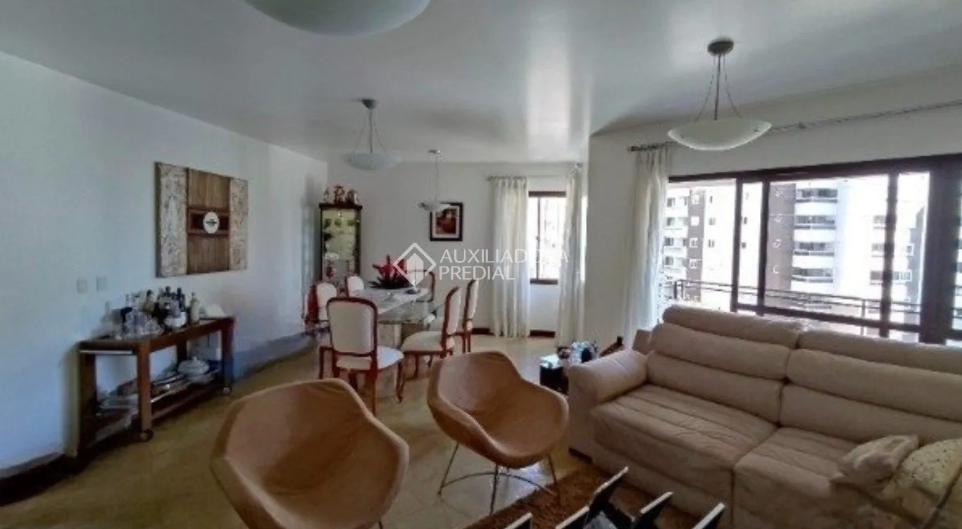 Apartamento amueblado de 4 dormitorios, 296 m², 3 plazas — photo 3