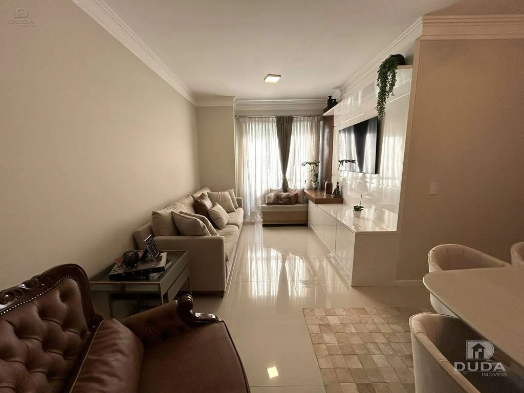 Furnished 147 m² apartment with balcony grill