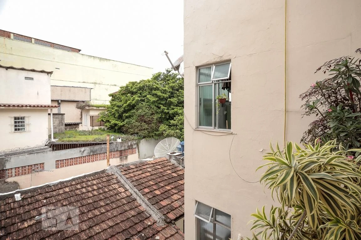 Home office in a 2-bedroom apartment, 79 m² — photo 12