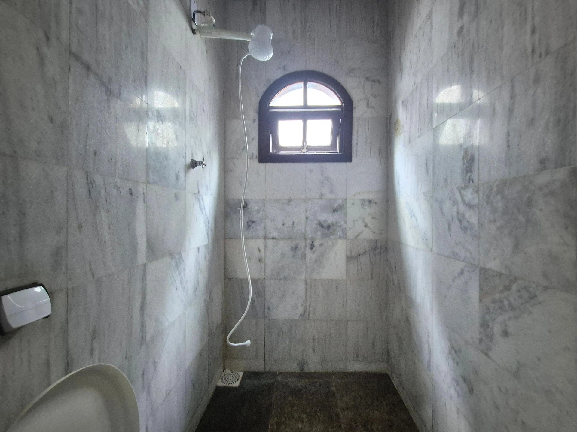 Дом 100 м² с рабочим местом и садом — photo 37