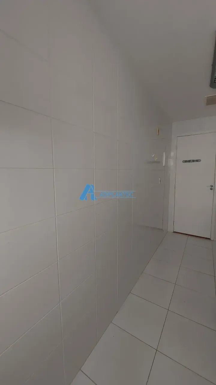 Apartamento com 2 dormitórios e cozinha fechada — photo 13