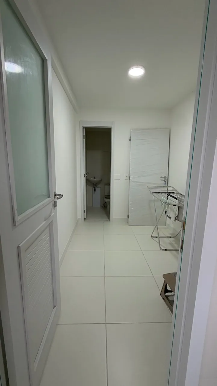 3-bedroom apartment in a building with a gym — photo 17