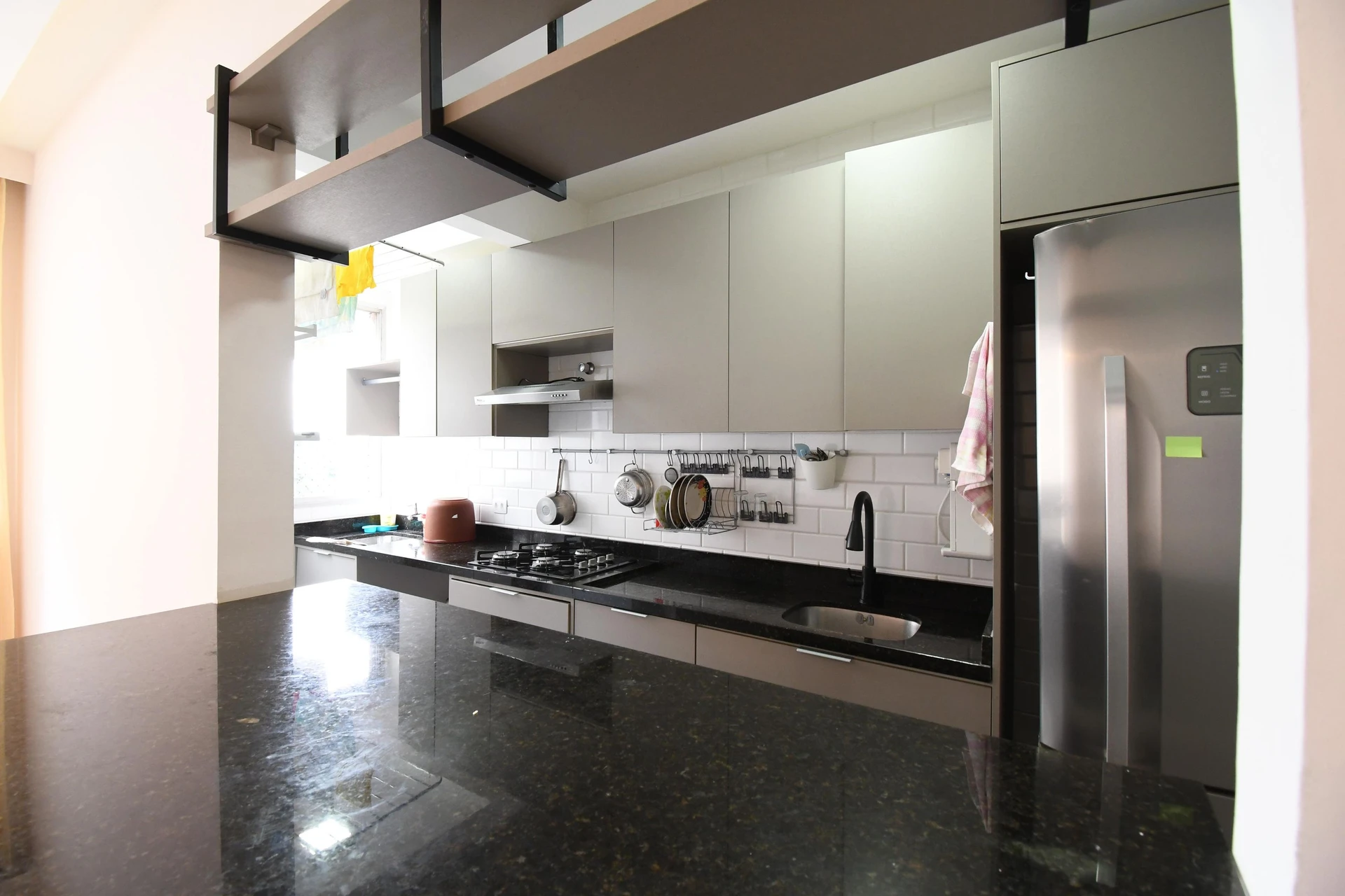 Furnished apartment, 76 m², with a walk-in closet — photo 3