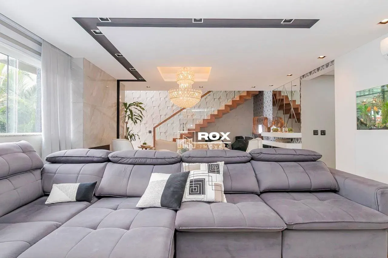 Furnished house with 4 en-suite bedrooms and 266 m² — photo 13