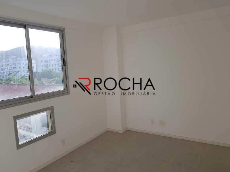 2-bedroom apartment with an en-suite and gas stove — photo 8
