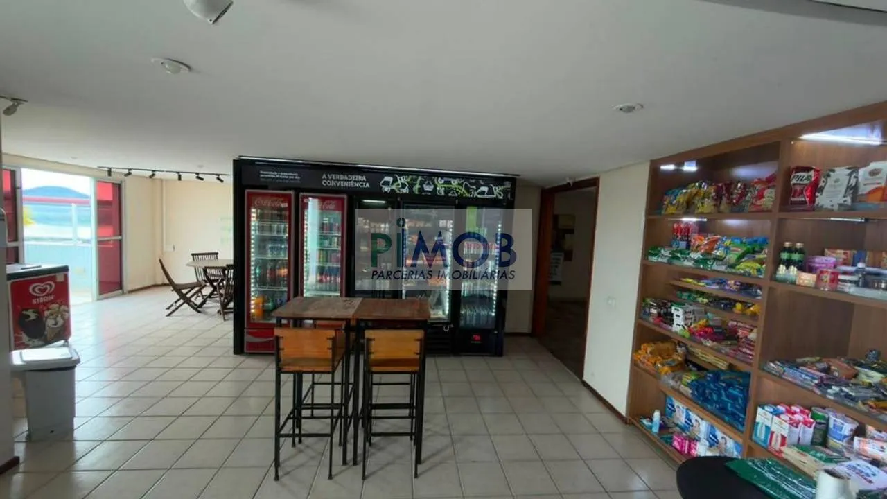 Apartment with 2 bedrooms and a balcony — photo 15
