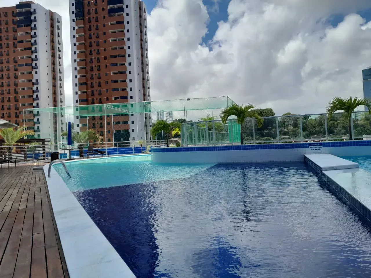 Furnished 3-bedroom apartment with a private BBQ — photo 7