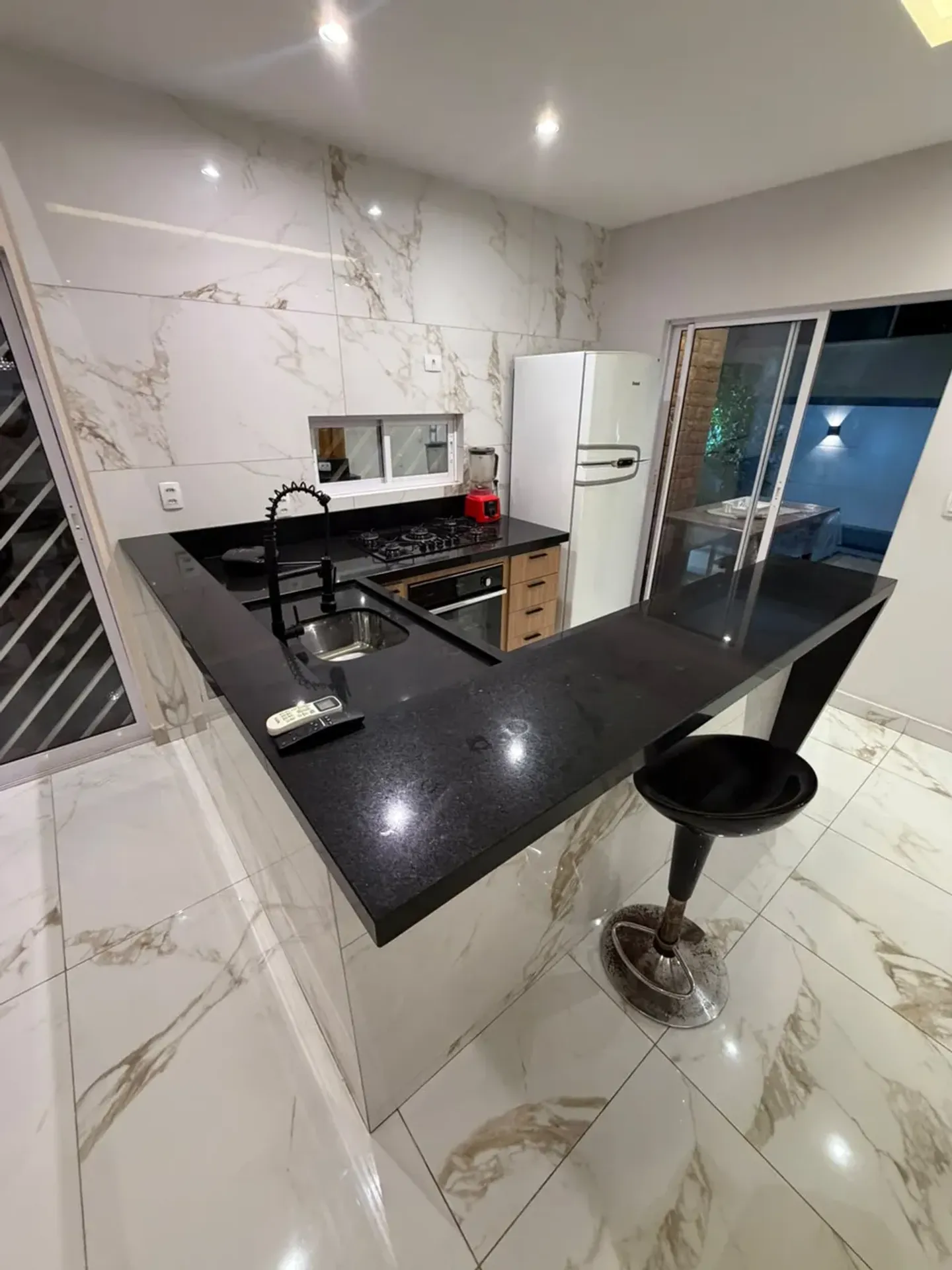 Casa de 115 m² com jardim e espaço de home office — photo 3