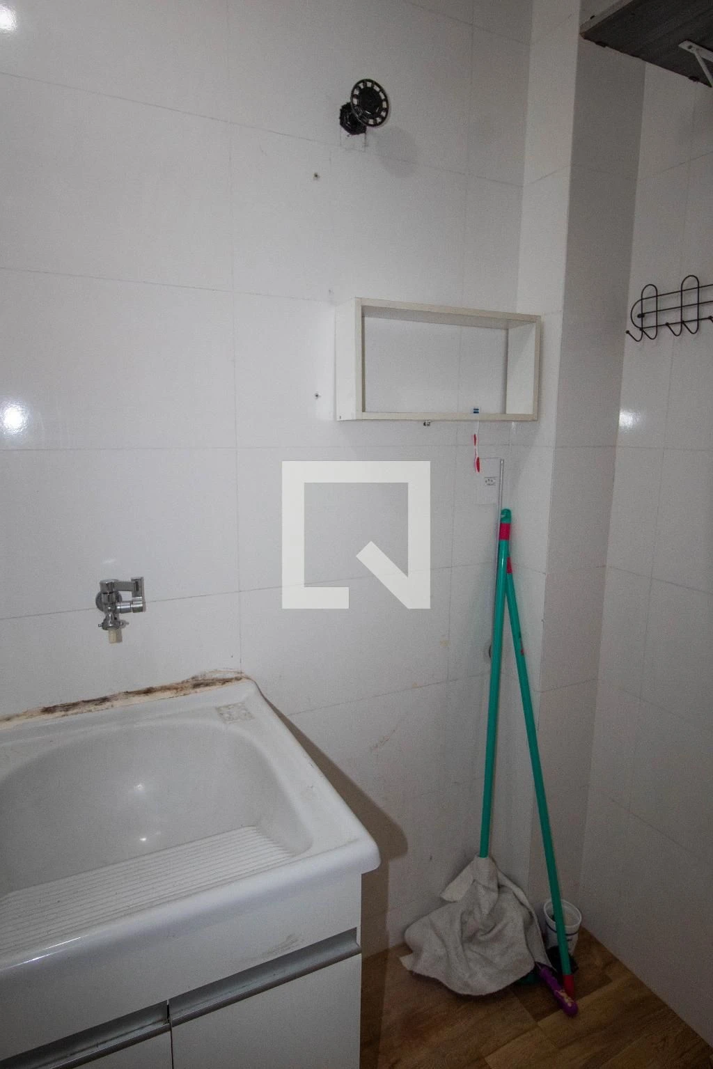 Apartment, 71 m², with wood or laminate floors — photo 27