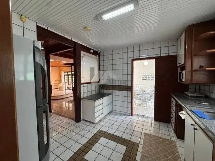 Casa amueblada con 5 dormitorios y 480 m² — photo 38