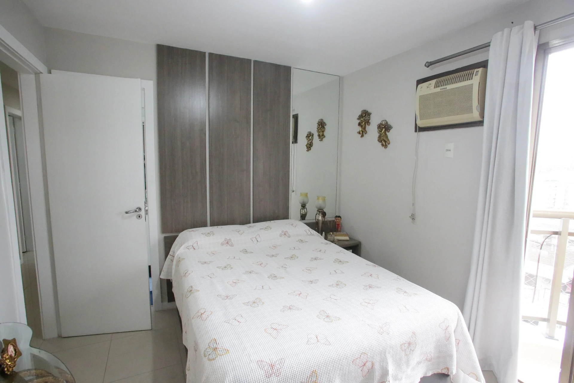 Apartamento mobiliado com 4 quartos e varanda — photo 47