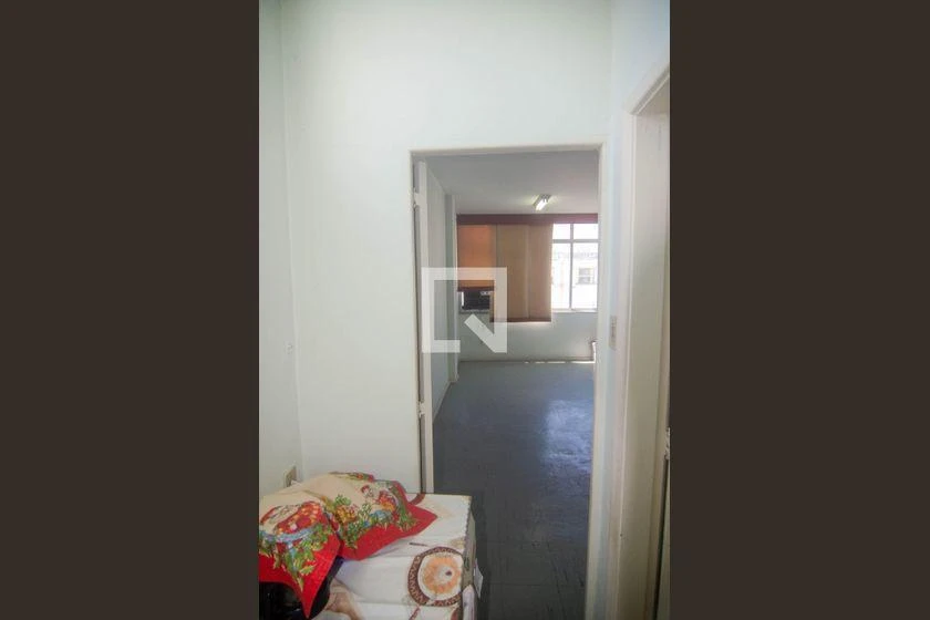 Apartamento en alquiler con 2 dormitorios y 270 m² — photo 3