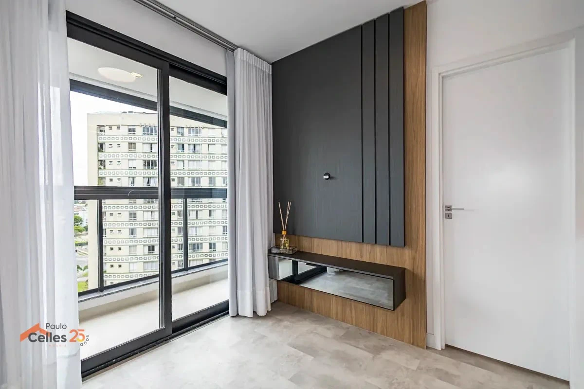 2-bedroom apartment with a glass-enclosed balcony