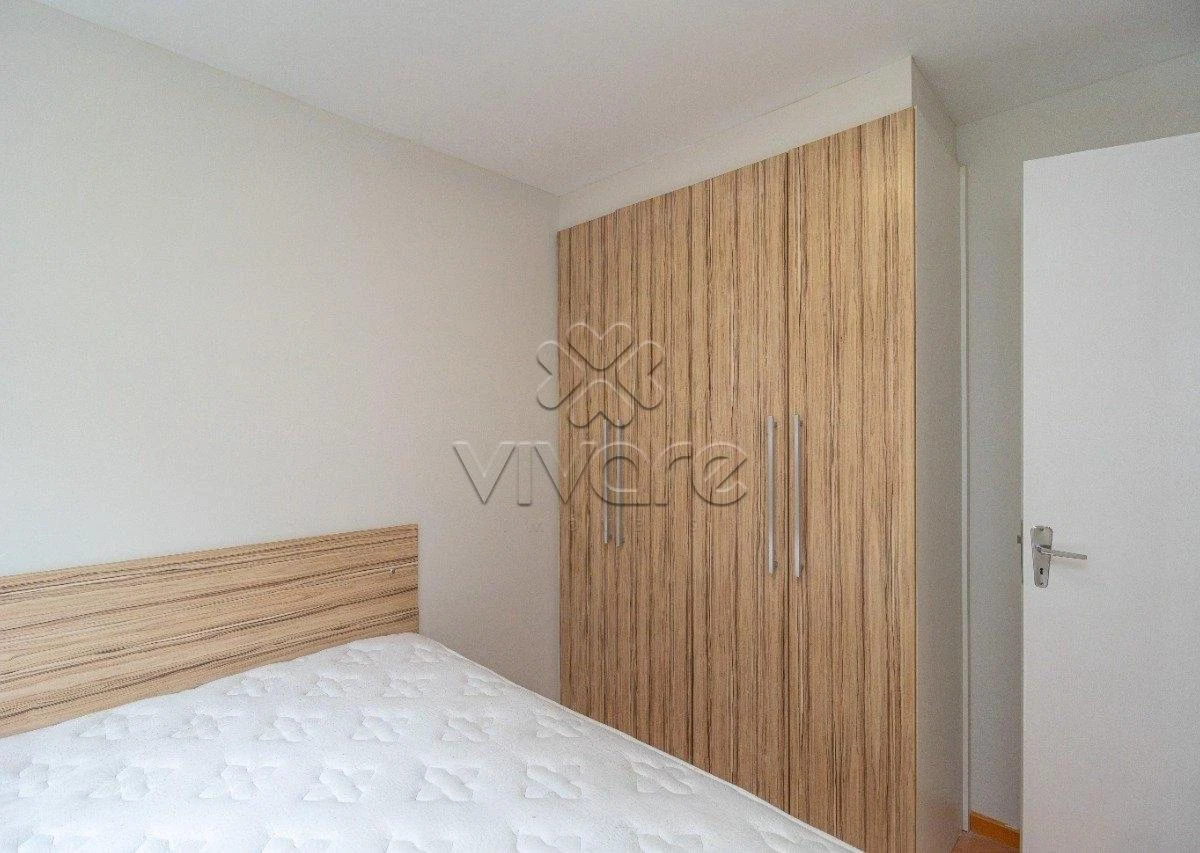 Apartment, 33 m², with a glass-enclosed balcony — photo 4