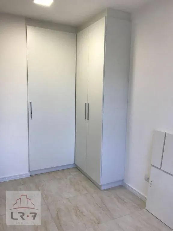 Unfurnished 2-bedroom apartment with balcony and 100 m² — photo 11