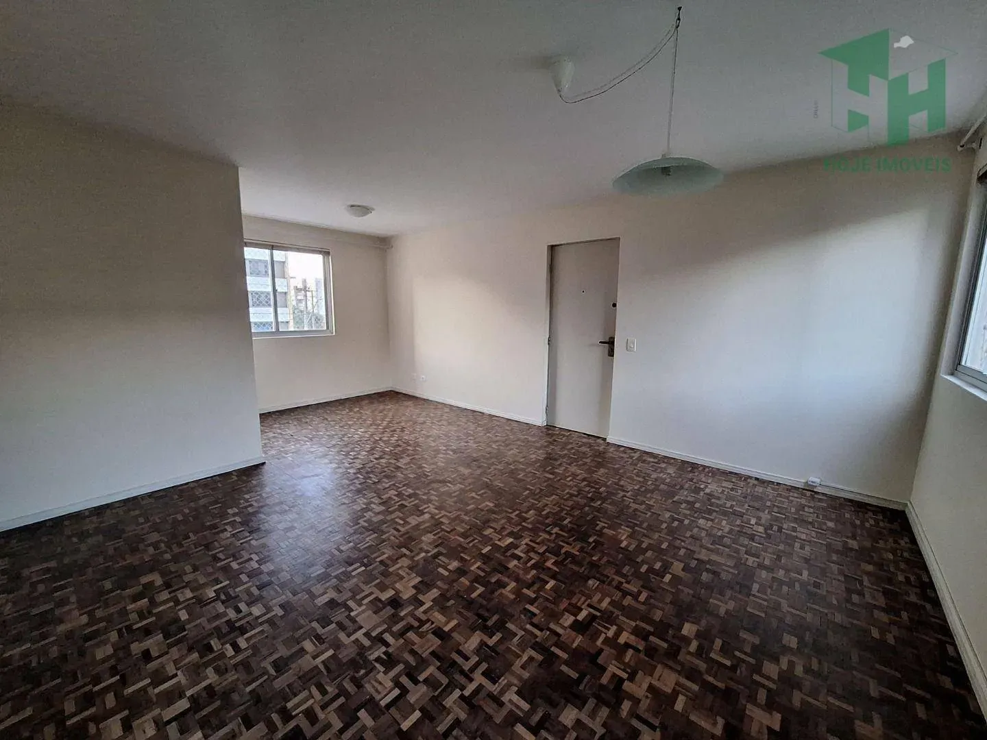 Apartment, 56 m², with wood or laminate floors