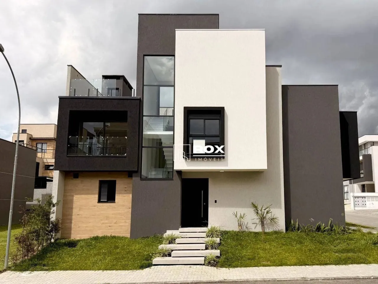 House with 3 bedrooms and 194 m² with 4 parking spots